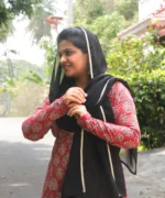 Kurtis With Shawl - Image 3